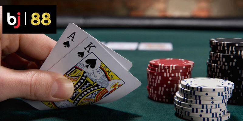 Người chơi chiến thắng poker như thế nào?